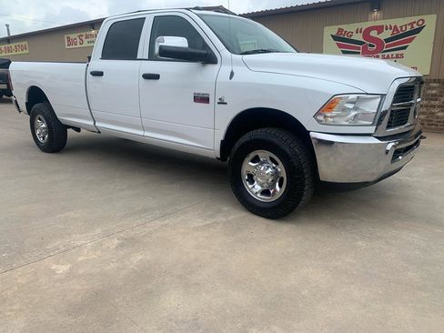 Used 2012 RAM 2500 ST w/ Chrome Appearance Group AWD/4WD image 1