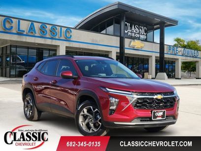 Used 2024 Chevrolet Trax LT w/ Driver Confidence Package