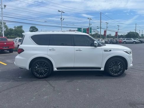 Used 2023 INFINITI QX80 Sensory w/ Cargo Package AWD/4WD image 8