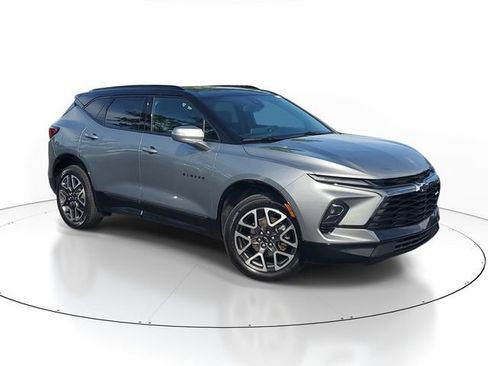 Certified 2024 Chevrolet Blazer RS w/ Enhanced Convenience Package AWD/4WD image 33