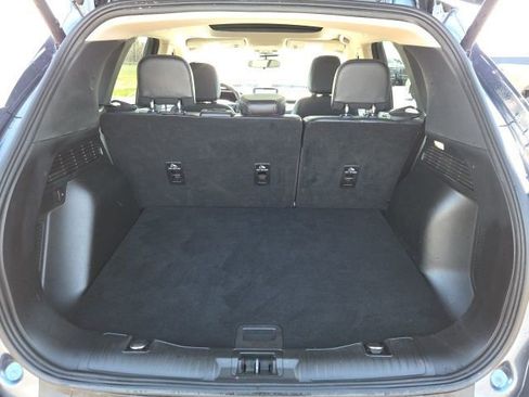 Used 2020 Ford Escape SE Sport image 11