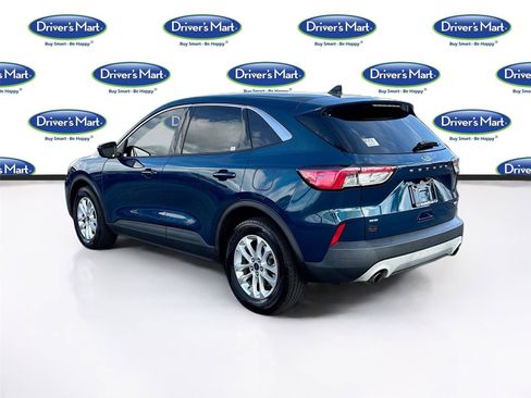 Used 2020 Ford Escape SE image 5