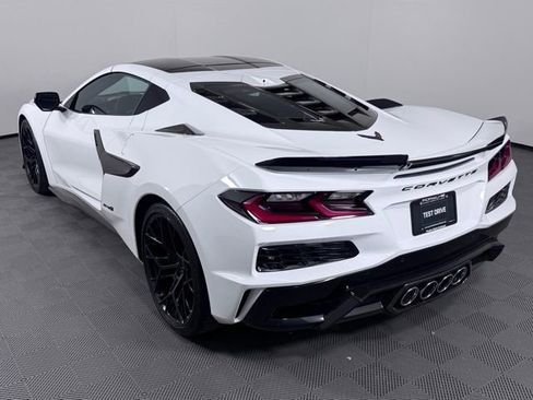 Used 2026 Chevrolet Corvette ZR1 image 3