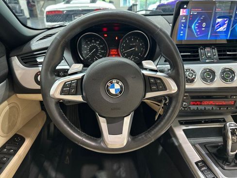 Used 2009 BMW Z4 sDrive35i RWD image 57