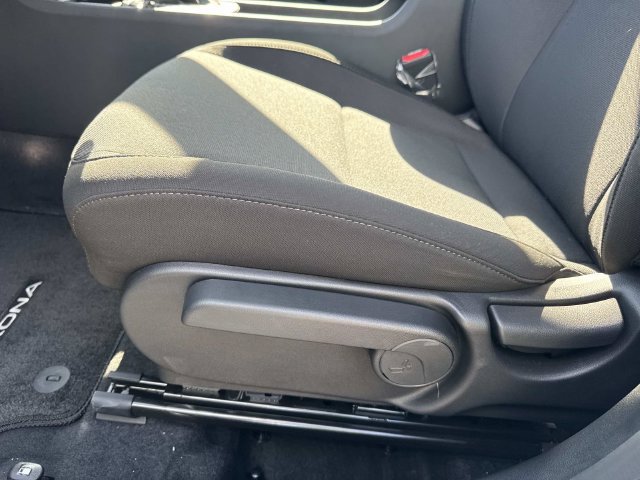 New 2027 Hyundai Kona SEL Sport FWD image 20