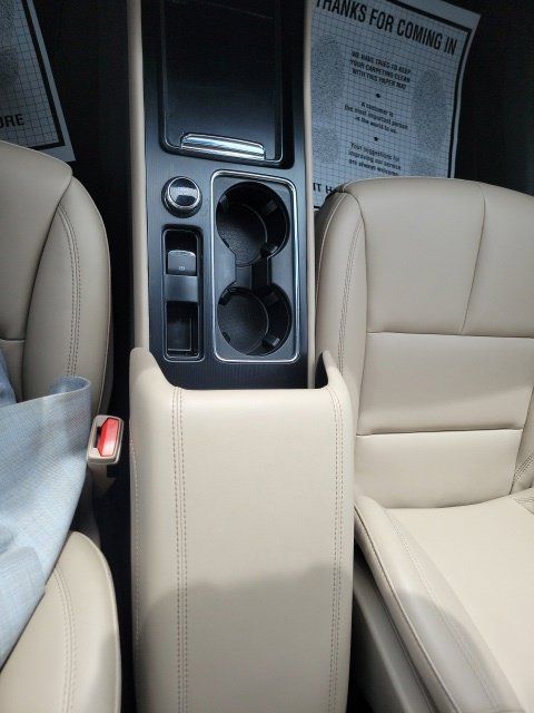 Certified 2024 Lincoln Corsair FWD image 40