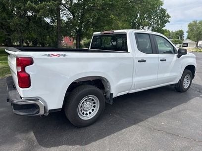 Used 2022 Chevrolet Silverado 1500 W/T w/ Trailering Package