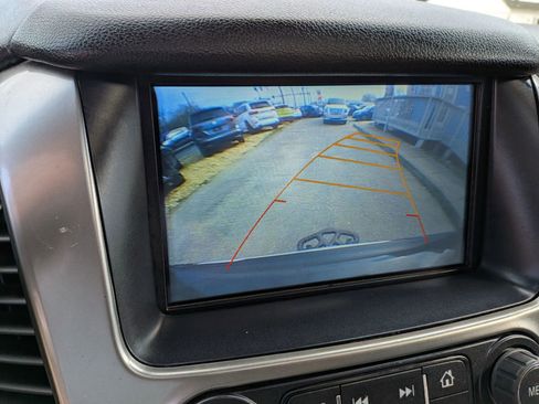 Used 2017 Chevrolet Suburban Premier image 74