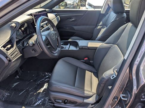 Certified 2025 Lexus ES 350 w/ Premium Package FWD image 16