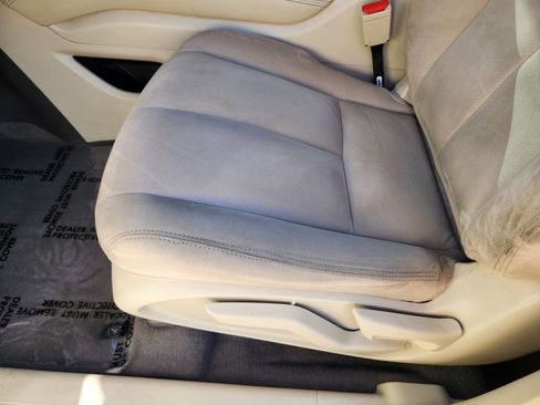 Used 2016 Nissan Murano S w/ Navigation Package image 8