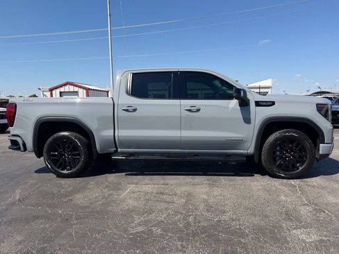 Used 2024 GMC Sierra 1500 Elevation w/ Elevation Premium Package AWD/4WD image 4