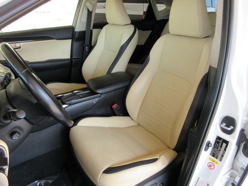 Used 2017 Lexus NX 200t AWD w/ Premium Package image 31