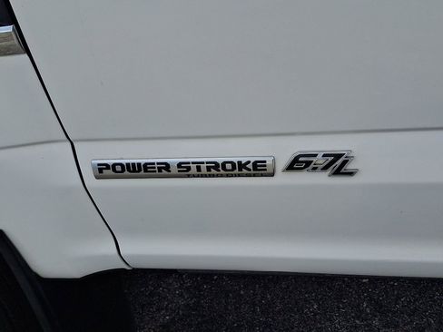 Used 2022 Ford F350 Platinum image 33