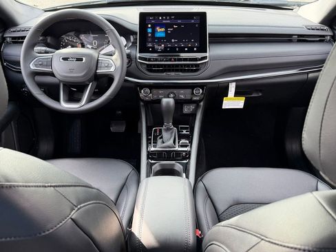 New 2026 Jeep Compass Latitude AWD/4WD image 16