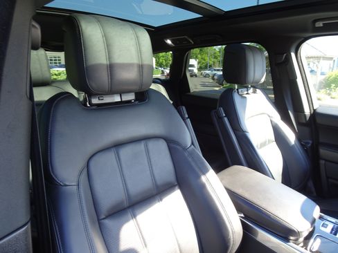 Used 2021 Land Rover Range Rover Sport HSE Silver Edition AWD/4WD image 29
