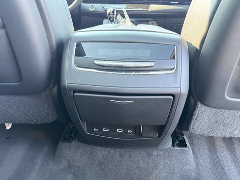 Used 2022 Cadillac Escalade Sport Platinum AWD/4WD image 22