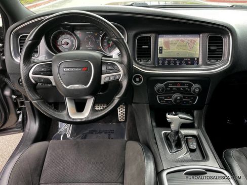 Used 2017 Dodge Charger R/T Scat Pack w/ Technology Group image 26