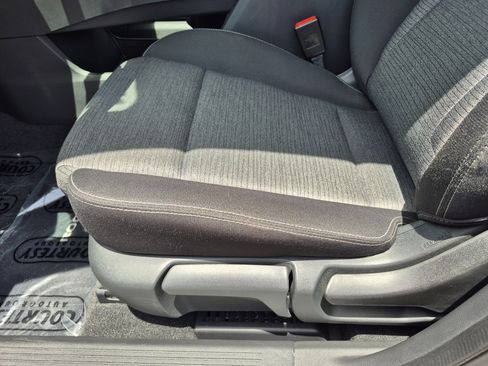 Certified 2022 Nissan Rogue S FWD image 23