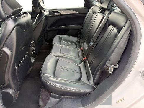 Used 2017 Lincoln MKZ Premiere FWD image 10