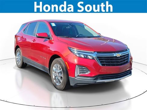 Used 2023 Chevrolet Equinox LT image 1