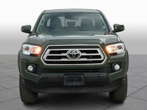 Used 2021 Toyota Tacoma SR image 3