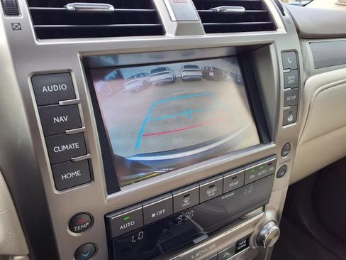 Used 2016 Lexus GX 460 w/ Premium Package AWD/4WD image 13