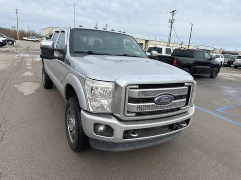 Used 2016 Ford F350 Platinum w/ FX4 Off-Road Package image 27