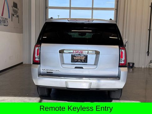 Used 2020 GMC Yukon XL Denali RWD image 8