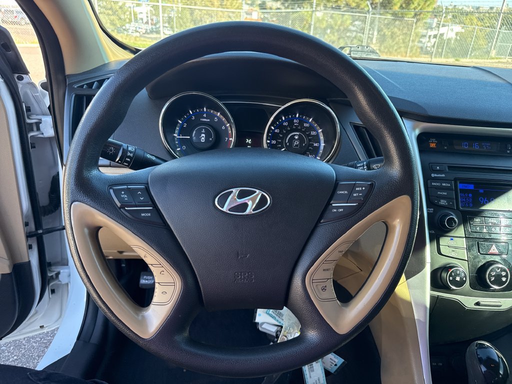 Used 2014 Hyundai Sonata GLS FWD image 14