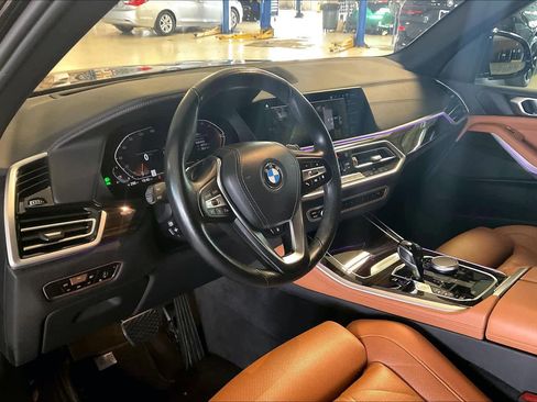 Used 2023 BMW X5 xDrive40i AWD/4WD image 16