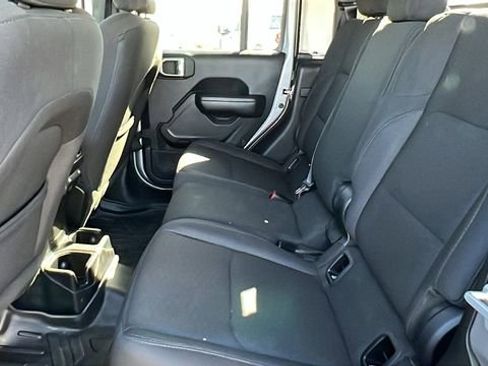 Used 2020 Jeep Gladiator Sport w/ Quick Order Package 24S image 22