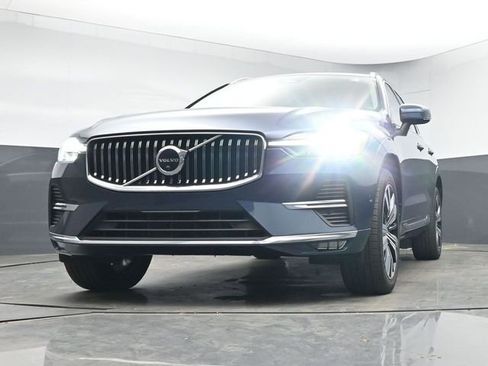 Used 2023 Volvo XC60 B5 Plus w/ Protection Package Premier image 16