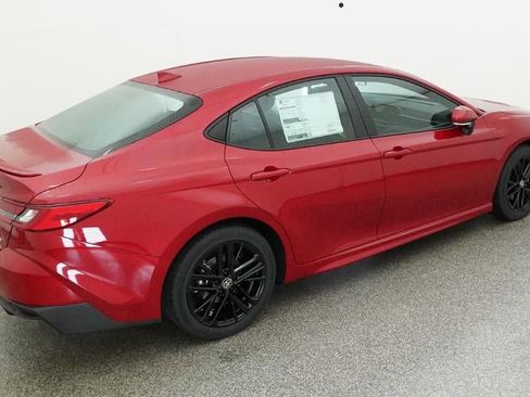 New 2026 Toyota Camry SE FWD image 9