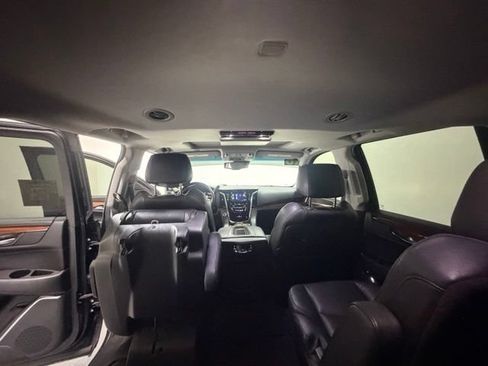 Used 2016 Cadillac Escalade Premium AWD/4WD image 27