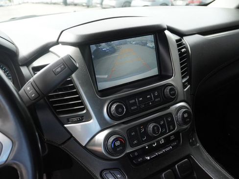 Used 2015 Chevrolet Tahoe LT RWD image 12