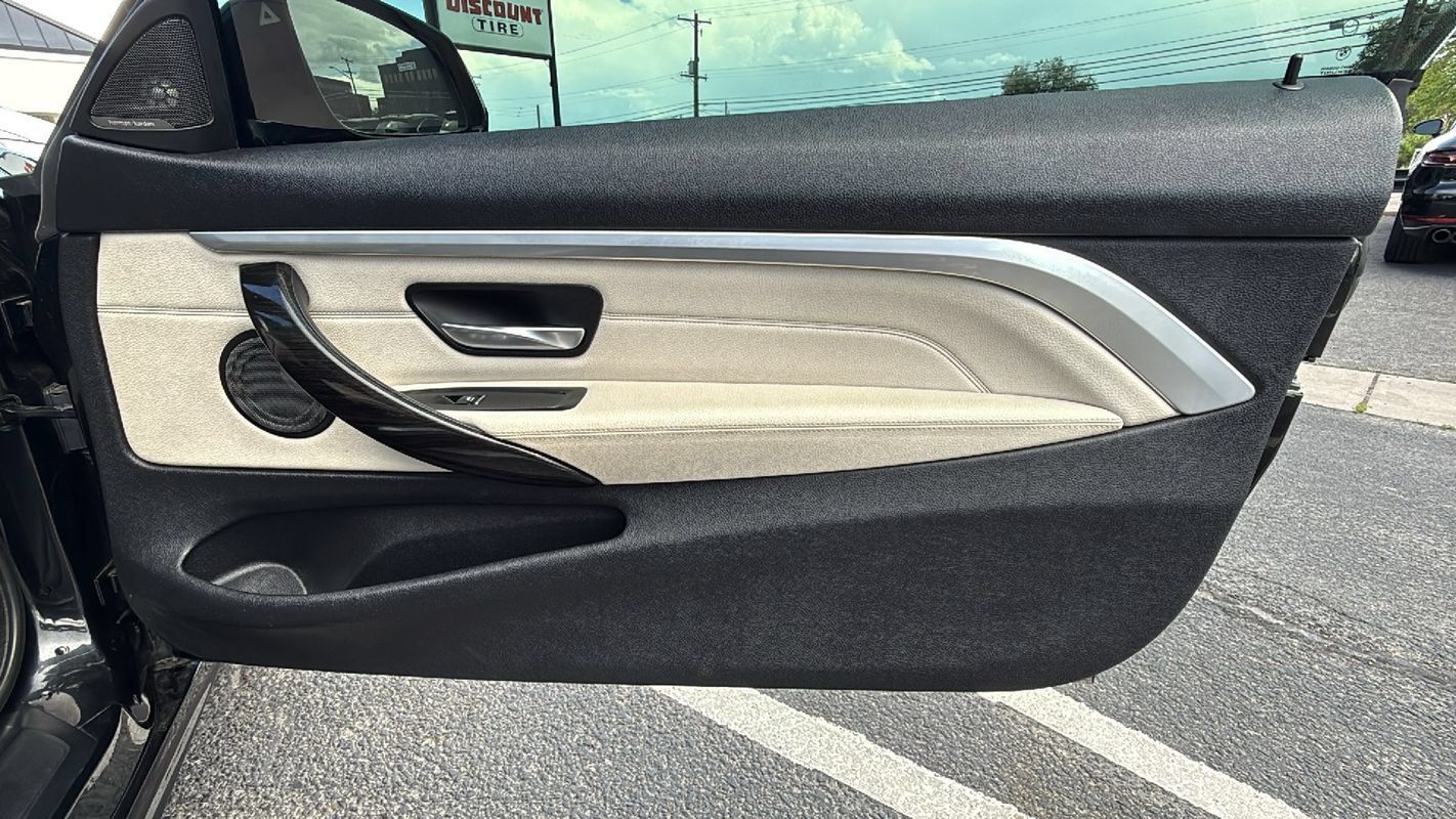 Used 2018 BMW 440i xDrive Convertible AWD/4WD image 21