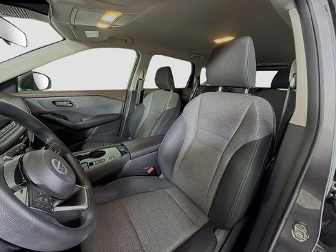 Used 2021 Nissan Rogue S FWD image 13