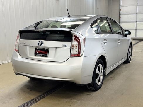 Used 2013 Toyota Prius Four image 5