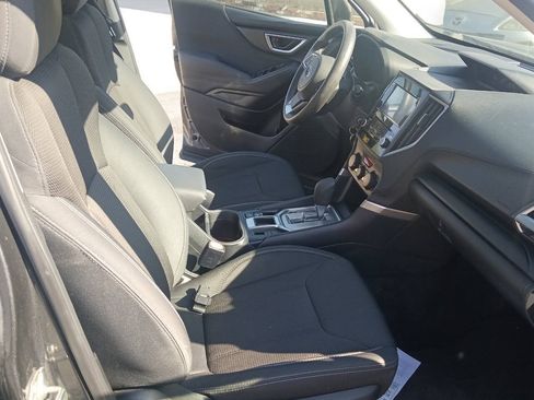 Used 2019 Subaru Forester w/ Alloy Wheel Package AWD/4WD image 6