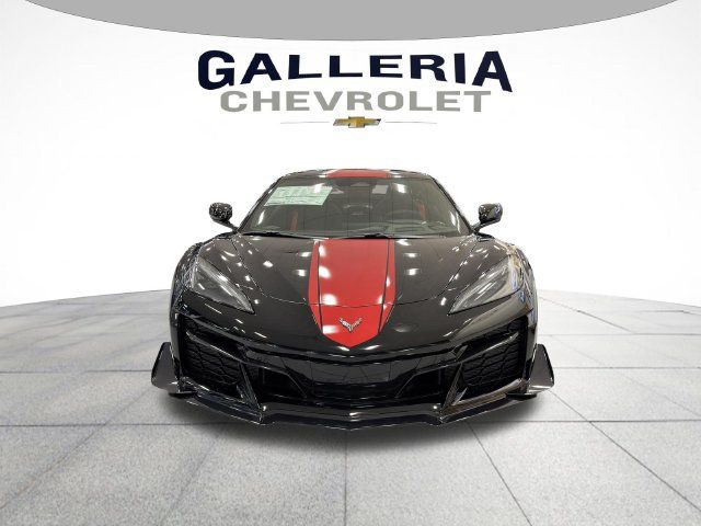 New 2027 Chevrolet Corvette Grand Sport RWD image 3