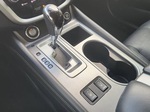 Used 2019 Nissan Murano SL FWD image 21