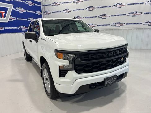 Used 2022 Chevrolet Silverado 1500 Custom RWD image 10