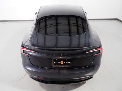 Used 2025 Tesla Model 3 Long Range image 8