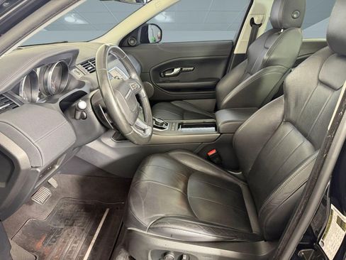 Used 2018 Land Rover Range Rover Evoque SE AWD/4WD image 5