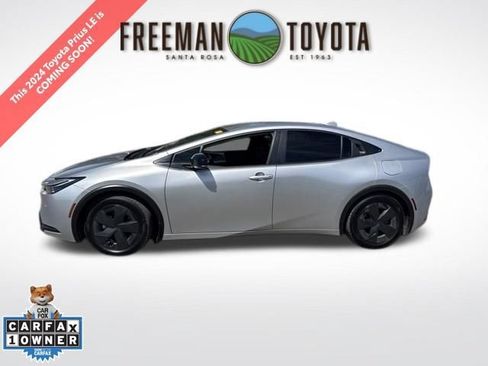 Used 2024 Toyota Prius LE FWD image 1