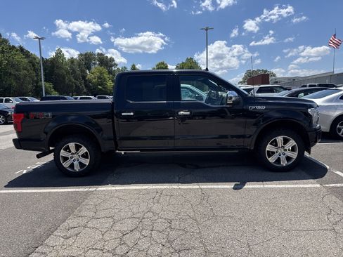 Used 2020 Ford F150 Platinum w/ Equipment Group 701A Luxury AWD/4WD image 2