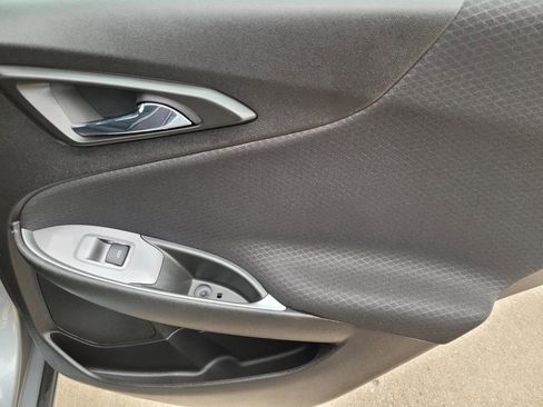 Used 2024 Chevrolet Malibu LT image 11