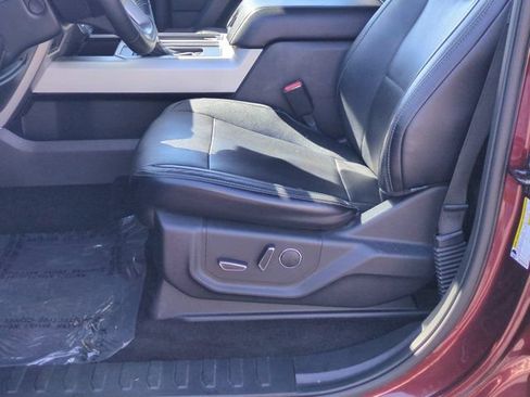 Used 2015 Ford F150 Lariat w/ Equipment Group 502A Luxury AWD/4WD image 12