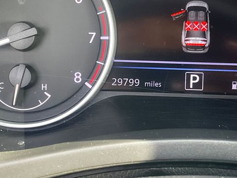 Used 2025 Nissan Sentra SV image 40