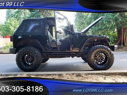 Used 2007 Jeep Wrangler Sahara w/ Dual Top Group AWD/4WD image 27